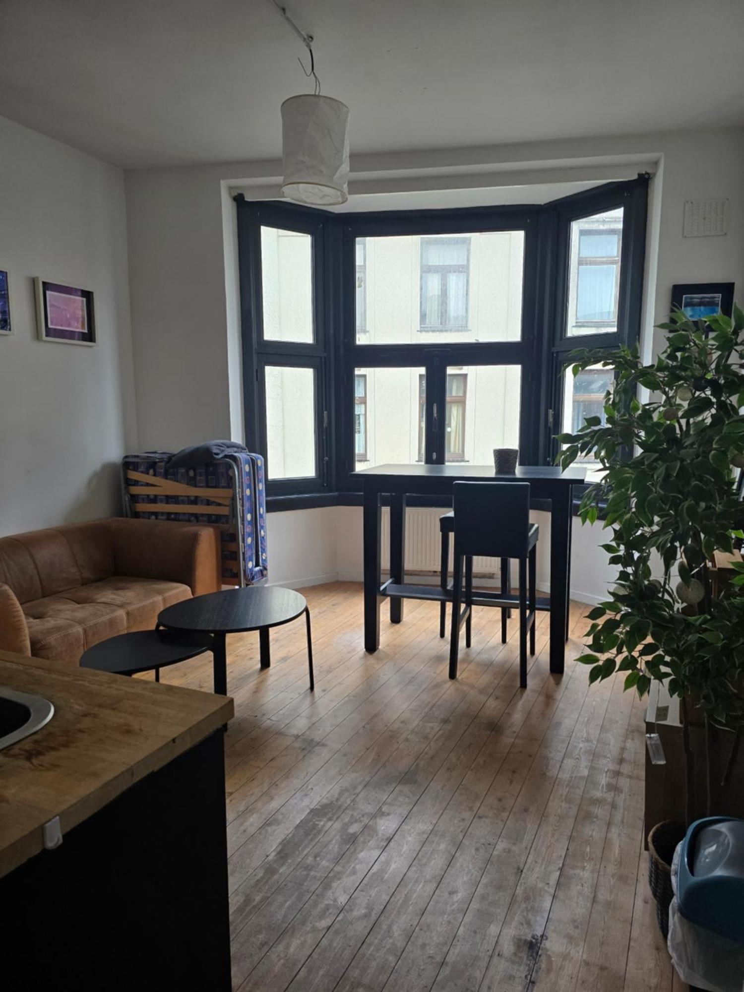 Den Gulden Hoorn Apartment Антверпен Екстериор снимка